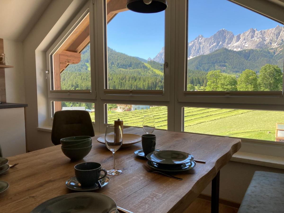 Deluxe Appartement Blasbichlerhof Ramsau am Dachstein Bagian luar foto