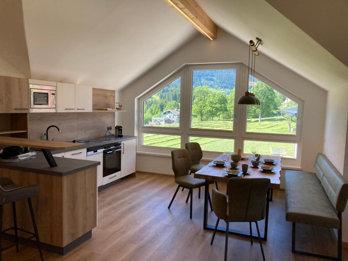Deluxe Appartement Blasbichlerhof Ramsau am Dachstein Bagian luar foto