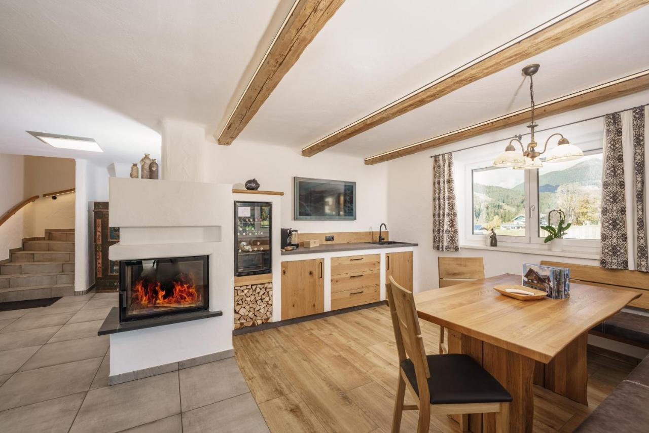Deluxe Appartement Blasbichlerhof Ramsau am Dachstein Bagian luar foto