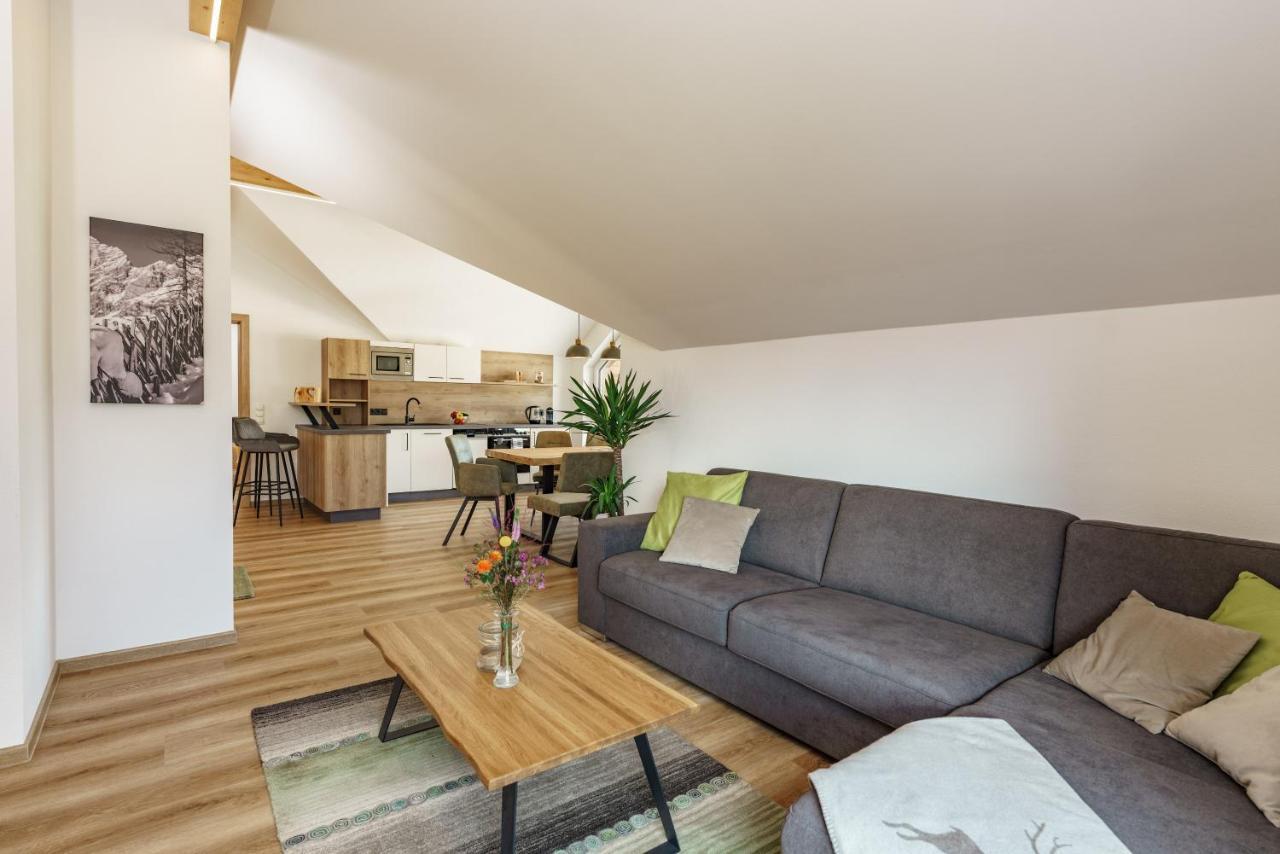 Deluxe Appartement Blasbichlerhof Ramsau am Dachstein Bagian luar foto