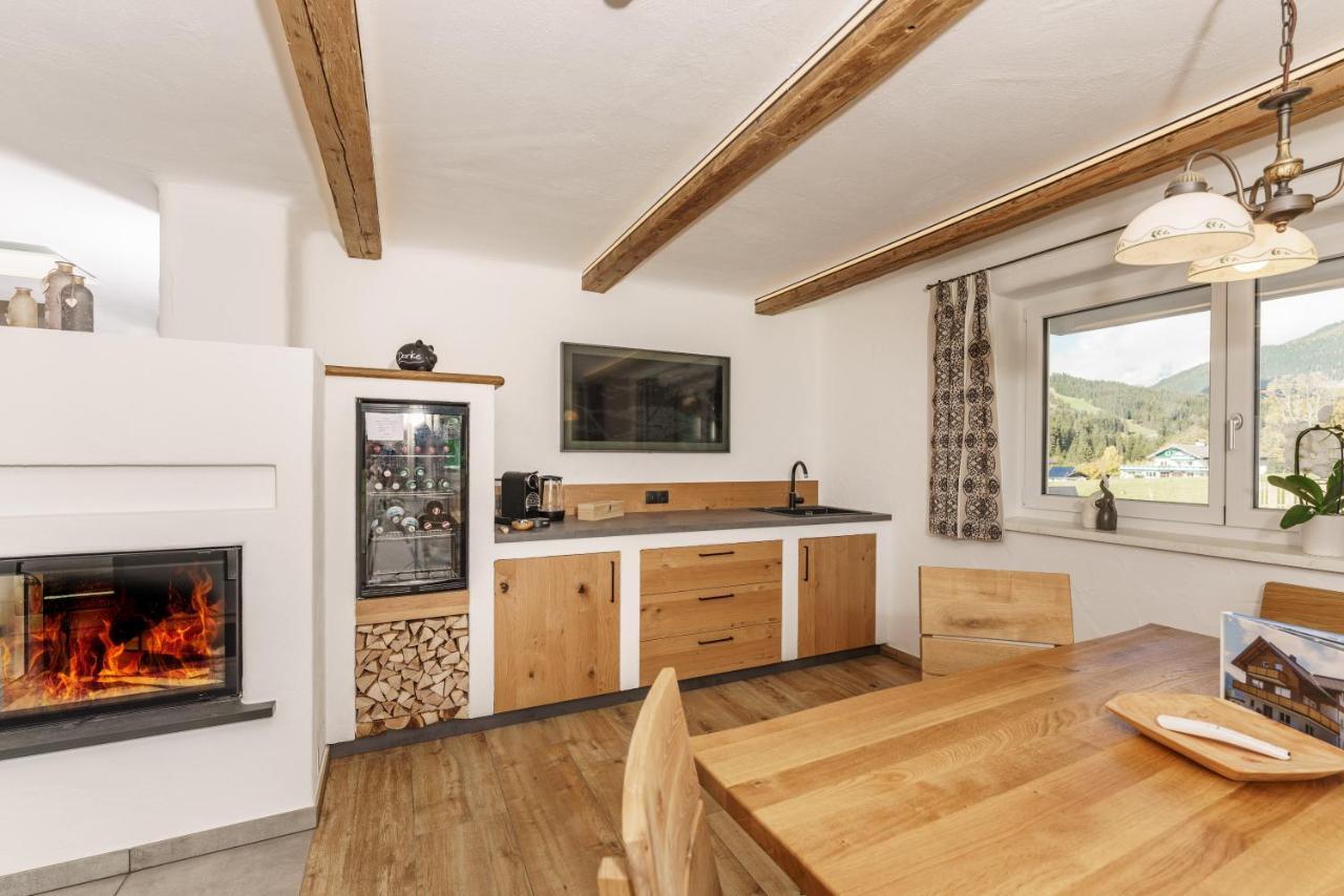 Deluxe Appartement Blasbichlerhof Ramsau am Dachstein Bagian luar foto